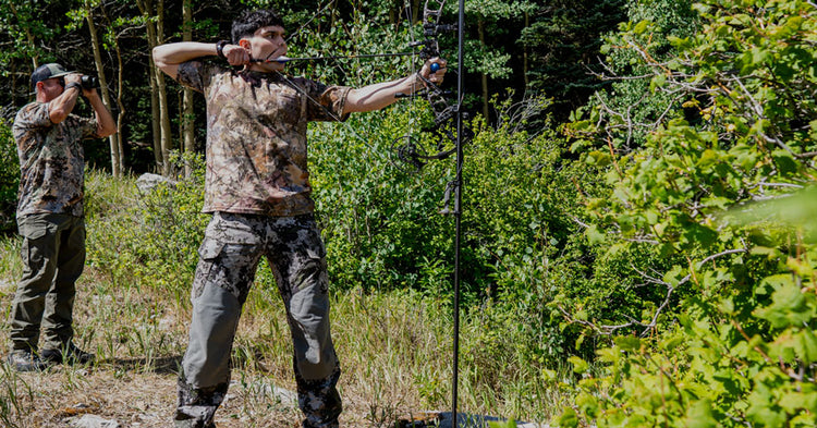 Bow stabilizer for hunting